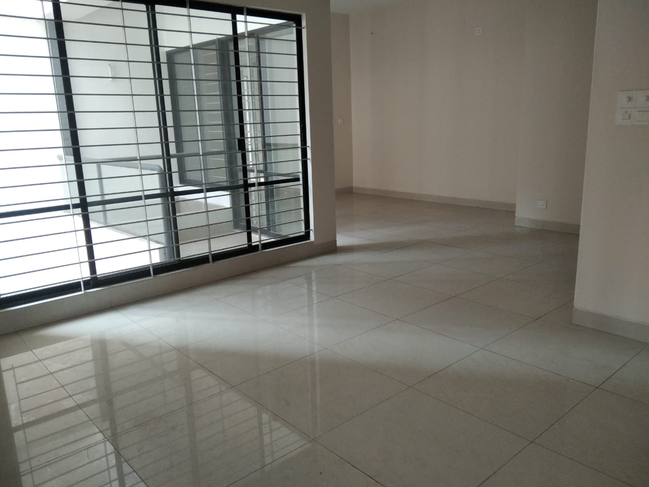 2300 sft Ready Apartment for Sale in Uttara Sector 3 – East Facing, 3 Beds