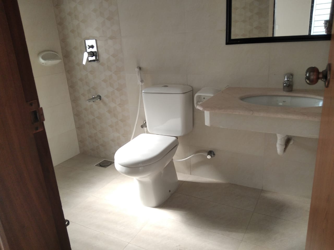 2300 sft Ready Apartment for Sale in Uttara Sector 3 – East Facing, 3 Beds