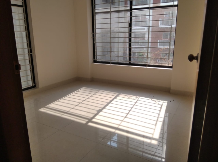 2300 sft Ready Apartment for Sale in Uttara Sector 3 – East Facing, 3 Beds