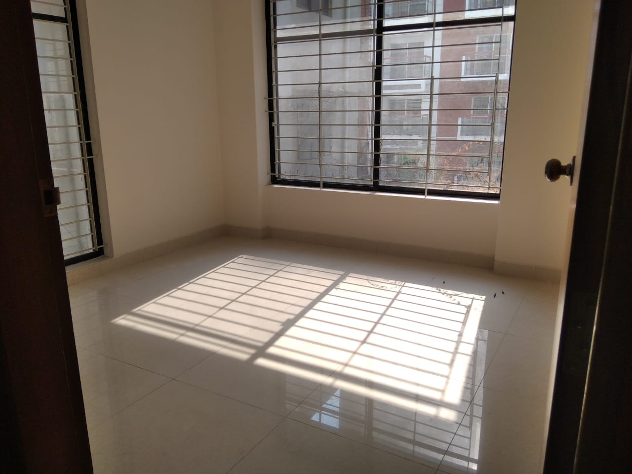 2300 sft Ready Apartment for Sale in Uttara Sector 3 – East Facing, 3 Beds