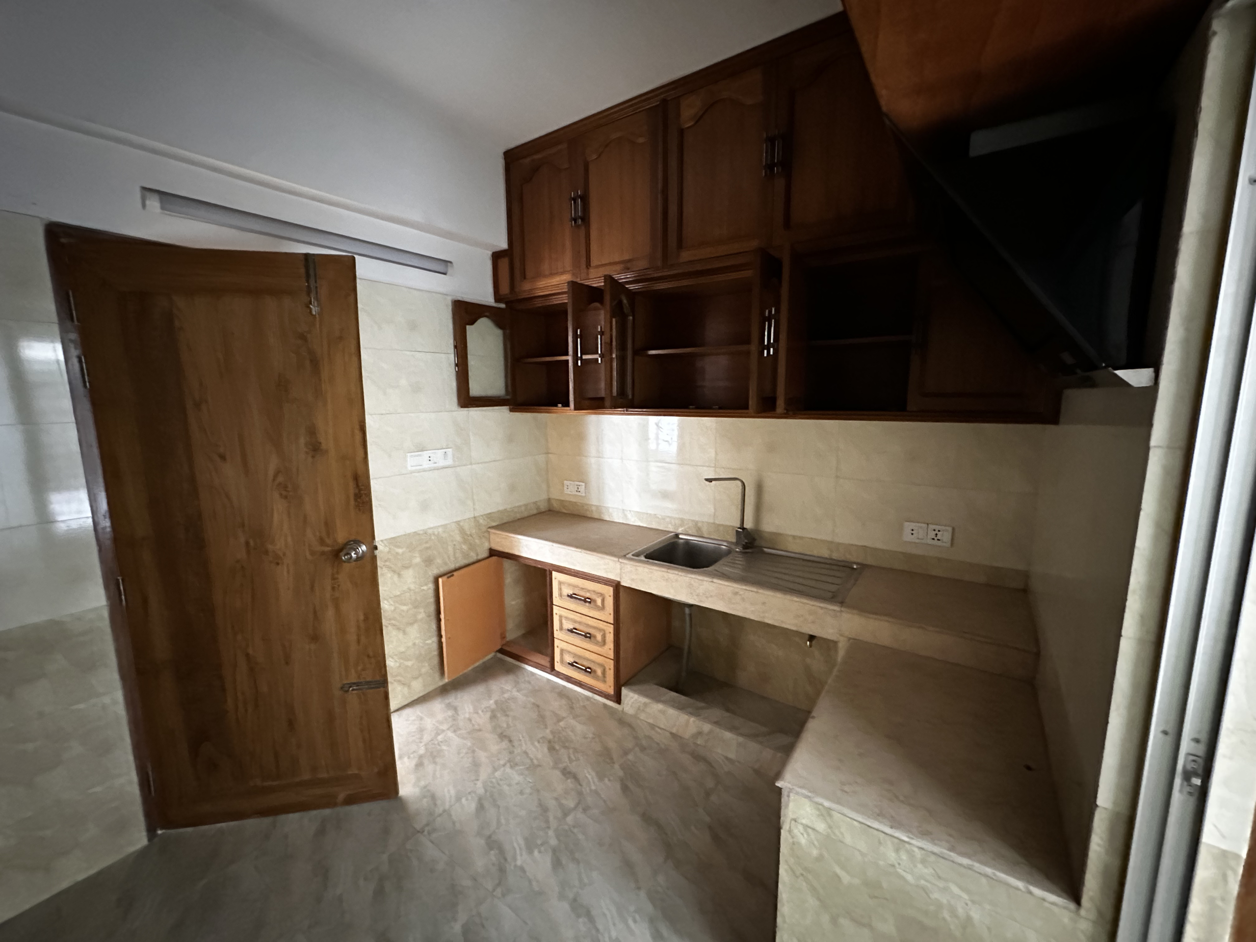 Brand new flat for sale in Bashundhara, Dhaka – 3 beds, 2235 sqft
