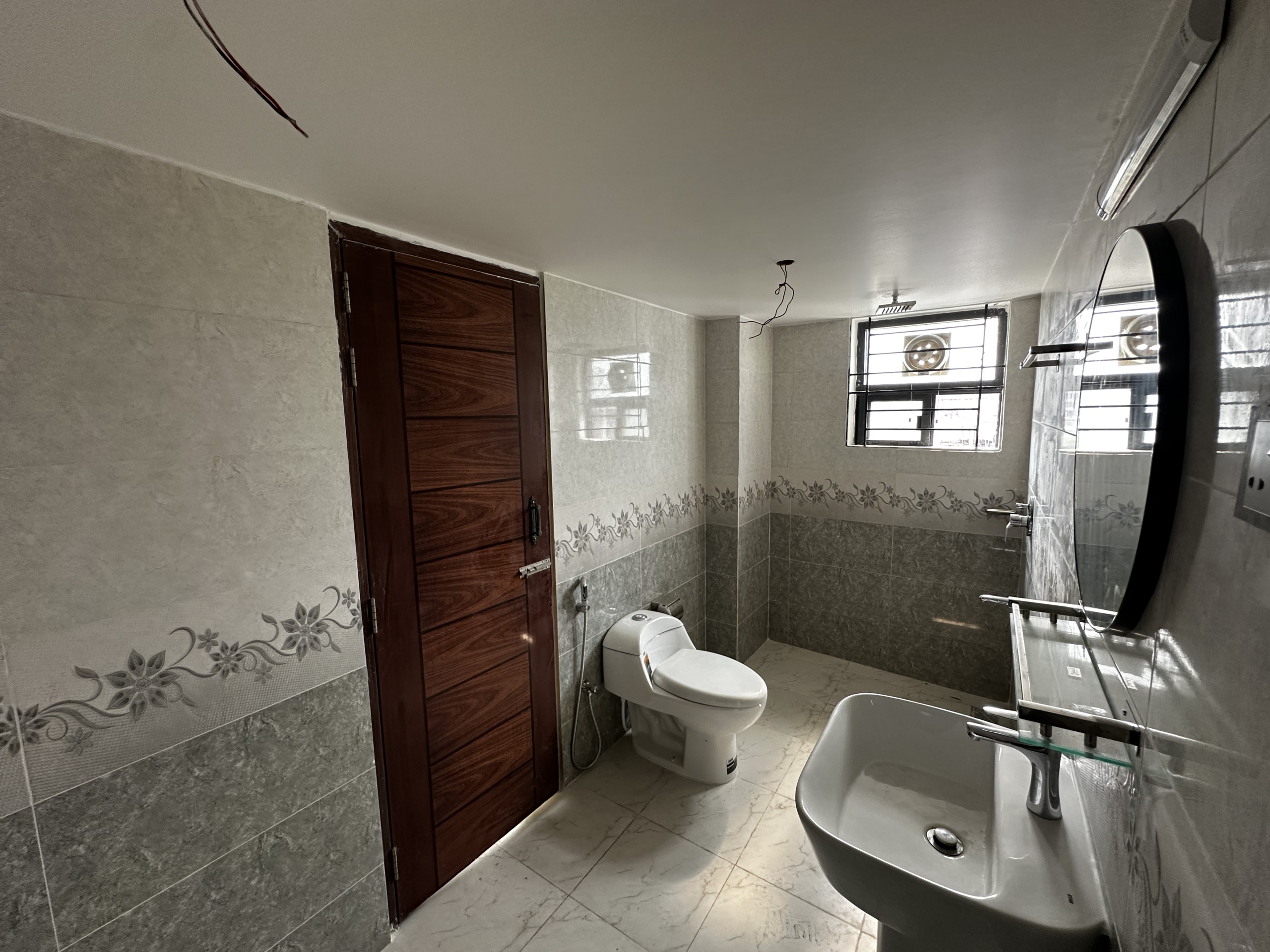 Brand new flat for sale in Bashundhara, Dhaka – 3 beds, 2235 sqft
