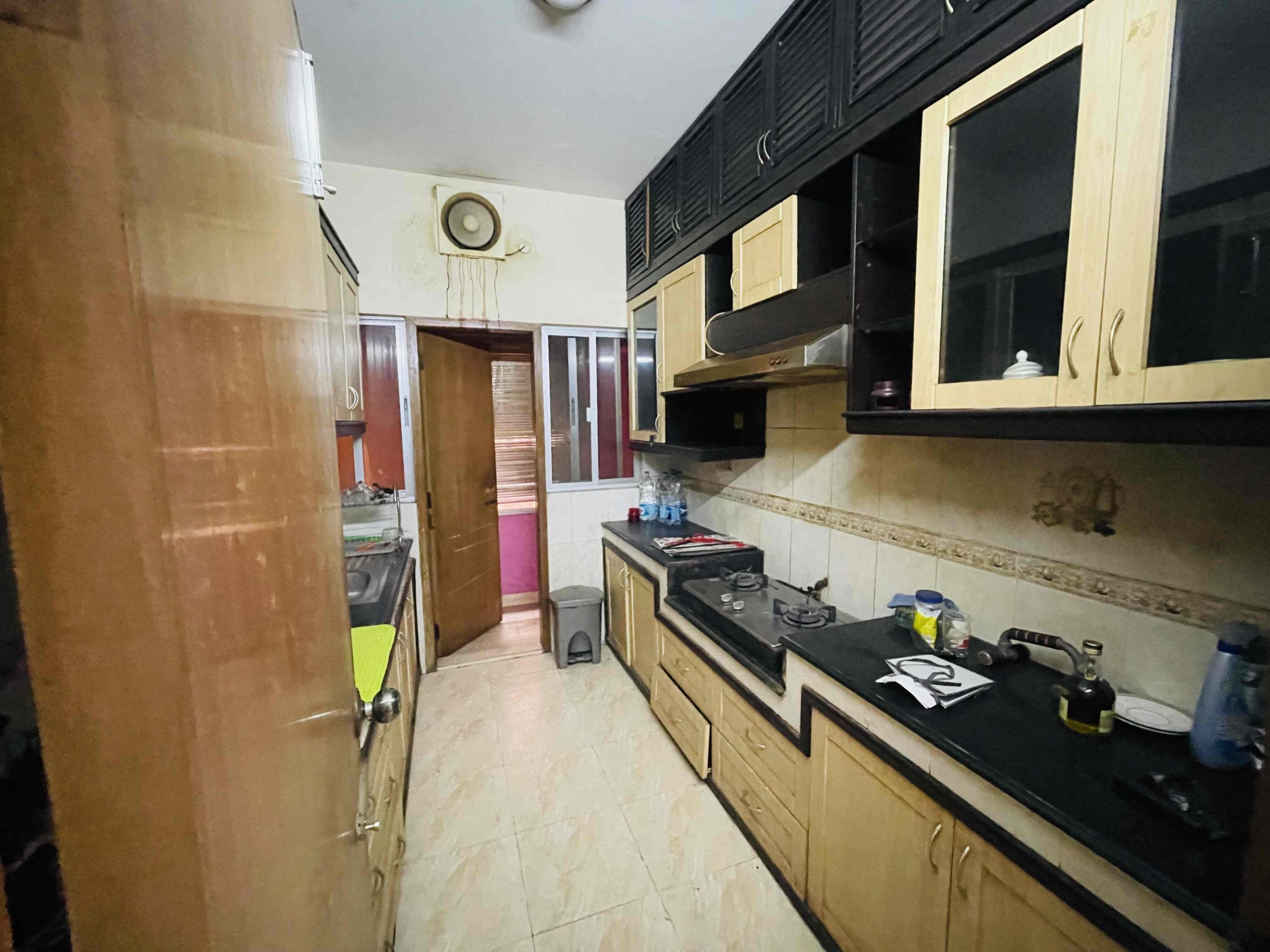 Open kitchen design in Dhanmondi apartment